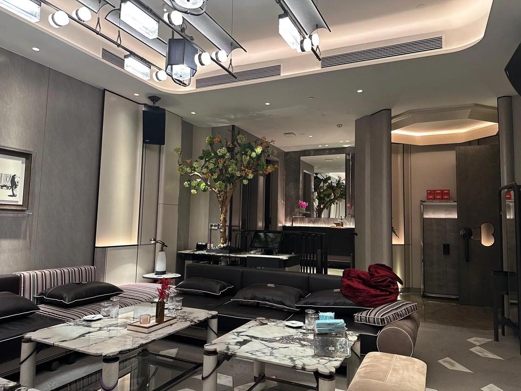 辽阳商务KTV，方便预订-白塔区ktv预定